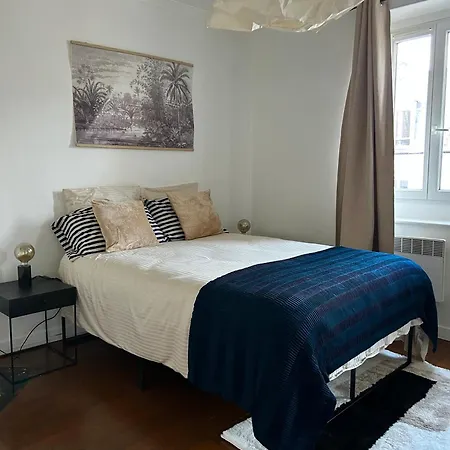 Apartmán Paris Sur Lac *